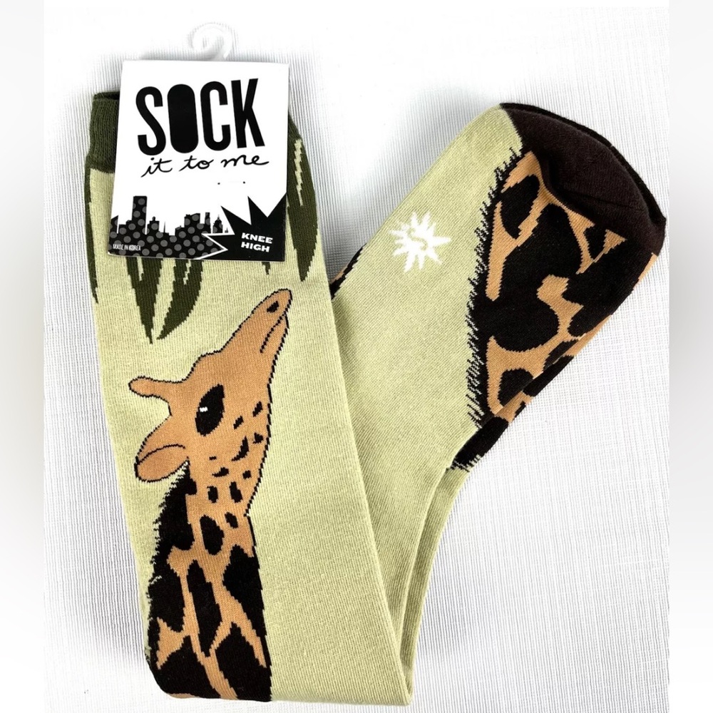 "Sock It To Me" Giraffe Knee High Socks, New, Hosiery Fun, Unisex, Animal 🦒